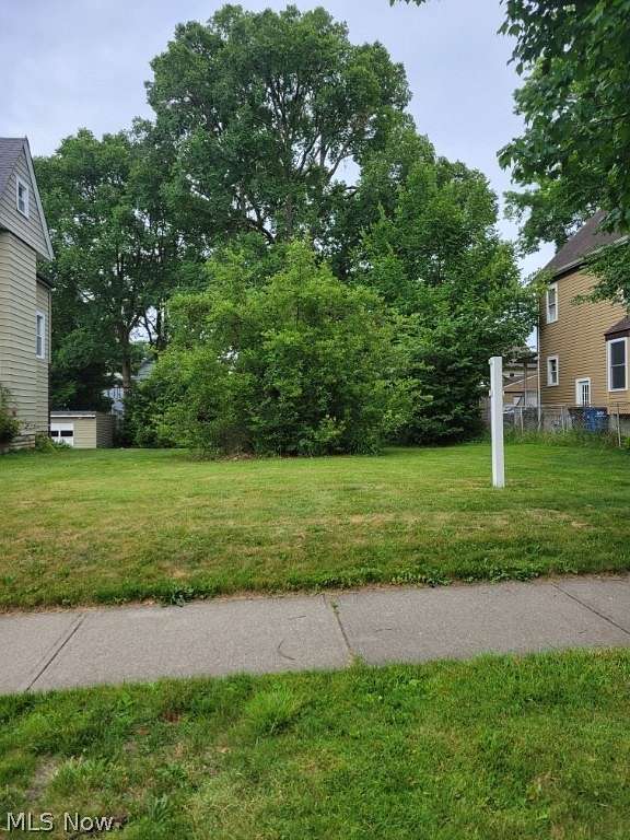 0.17 Acres of Residential Land for Sale in Lakewood, Ohio