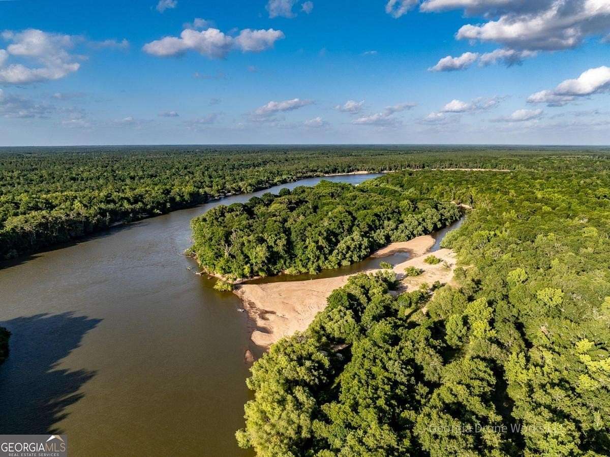 25.2 Acres of Recreational Land for Sale in Jesup, Georgia