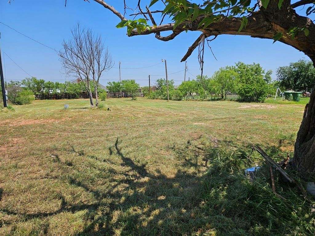 0.511 Acres of Land for Sale in Tye, Texas