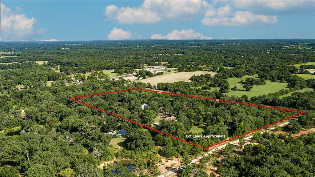 12 Acres of Land with Home for Sale in Athens, Texas