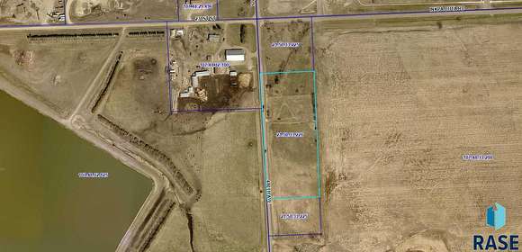 5.79 Acres of Commercial Land for Sale in Flandreau, South Dakota
