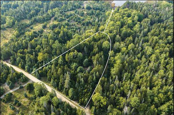 4 Acres of Residential Land for Sale in Islesboro, Maine