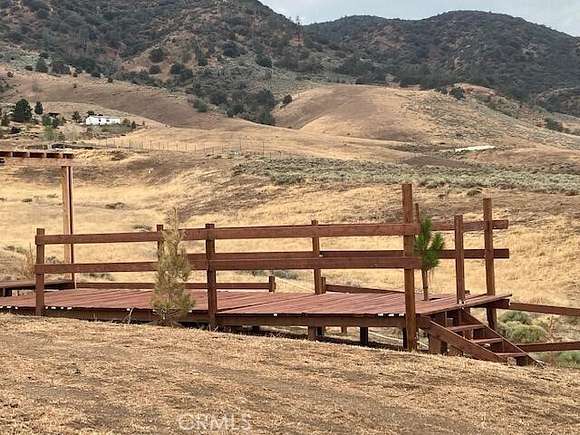 2.34 Acres of Land for Sale in Tehachapi, California