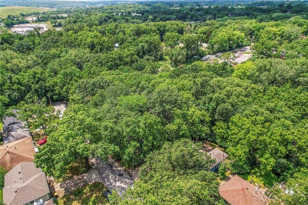 0.888 Acres of Residential Land for Sale in Kansas City, Missouri