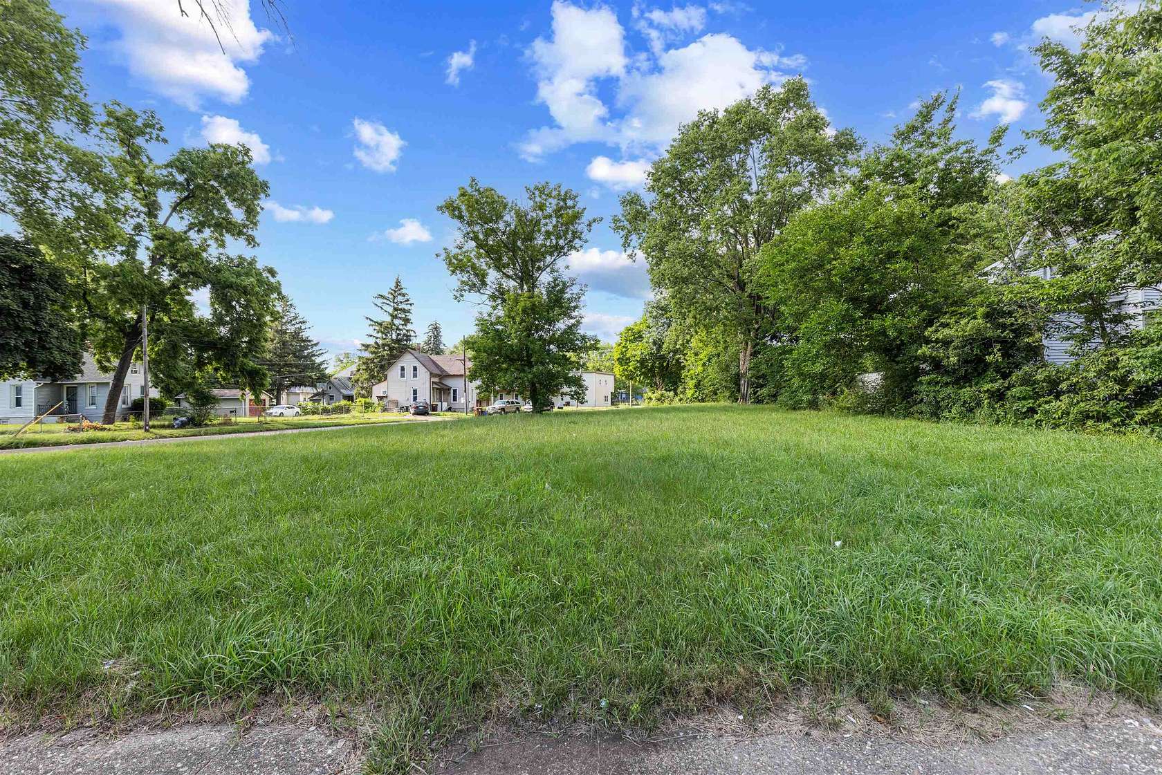0.26 Acres of Residential Land for Sale in Rockford, Illinois