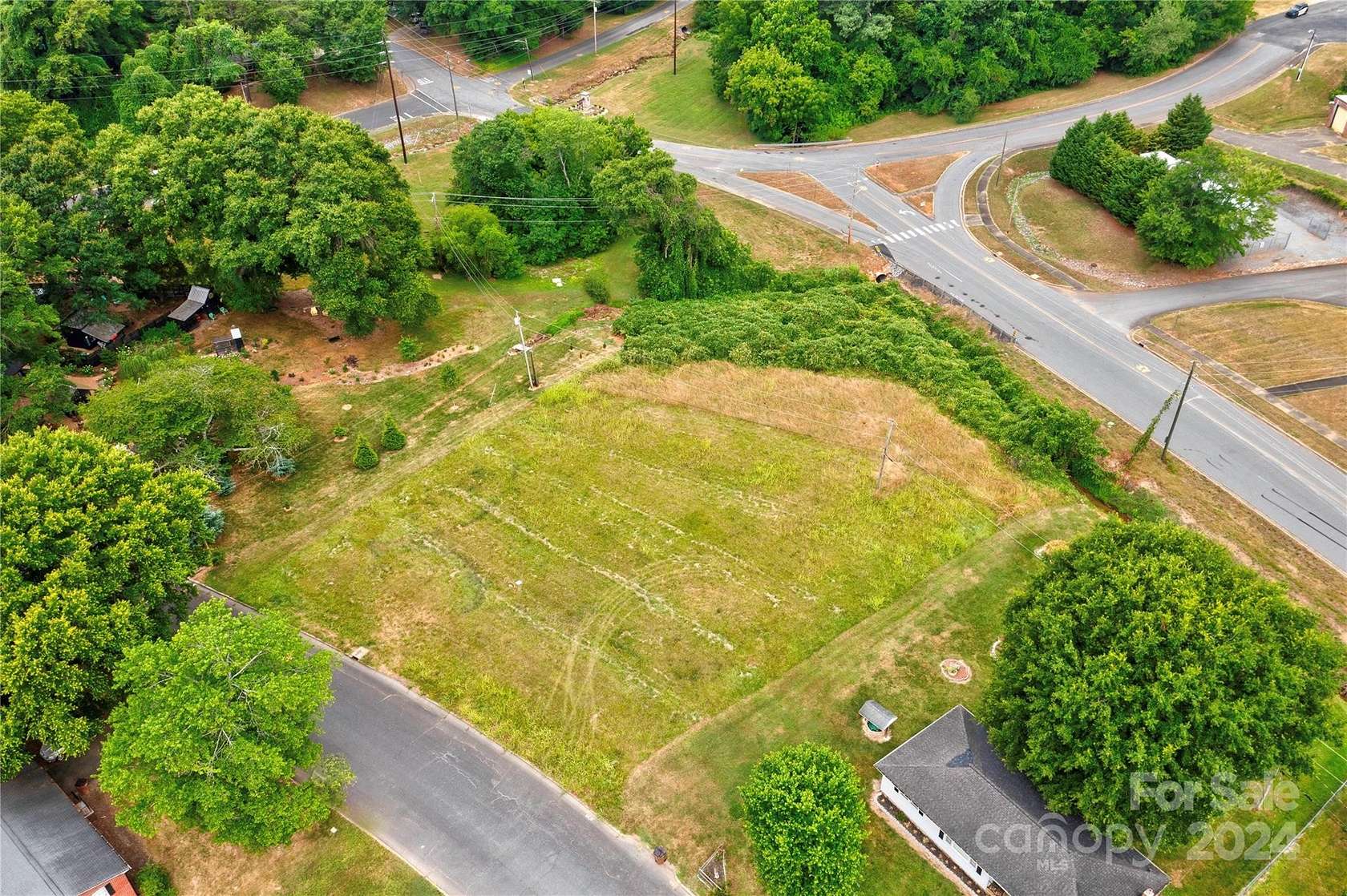 0.399 Acres of Residential Land for Sale in Lincolnton, North Carolina
