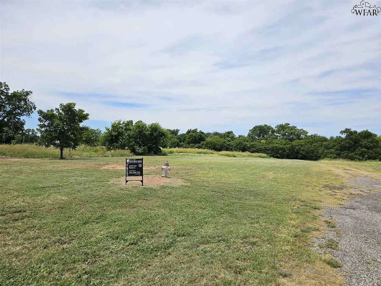 1 Acre of Residential Land for Sale in Burkburnett, Texas