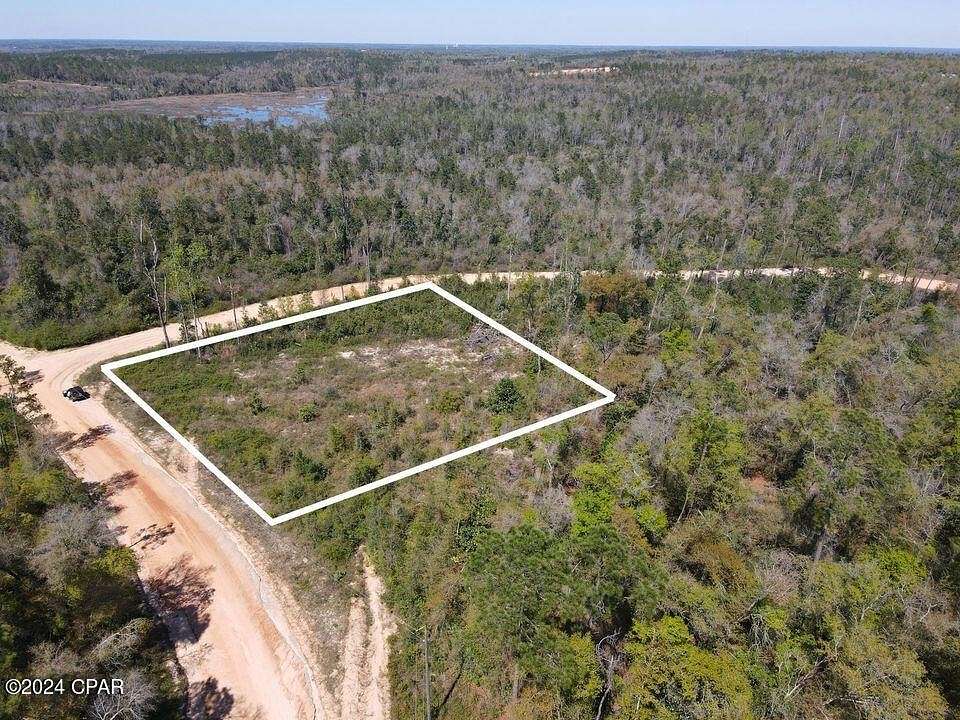 1.25 Acres of Residential Land for Sale in Alford, Florida