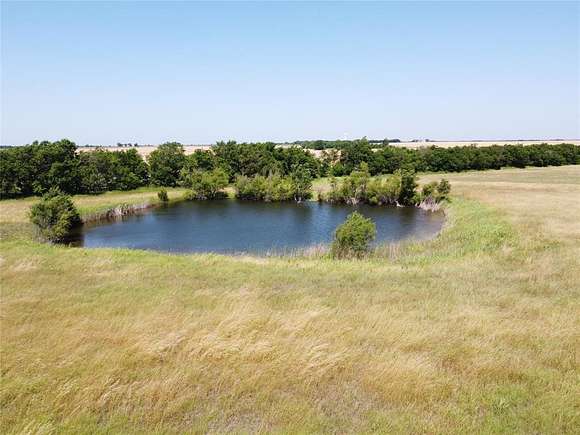 1.78 Acres of Residential Land for Sale in Celeste, Texas