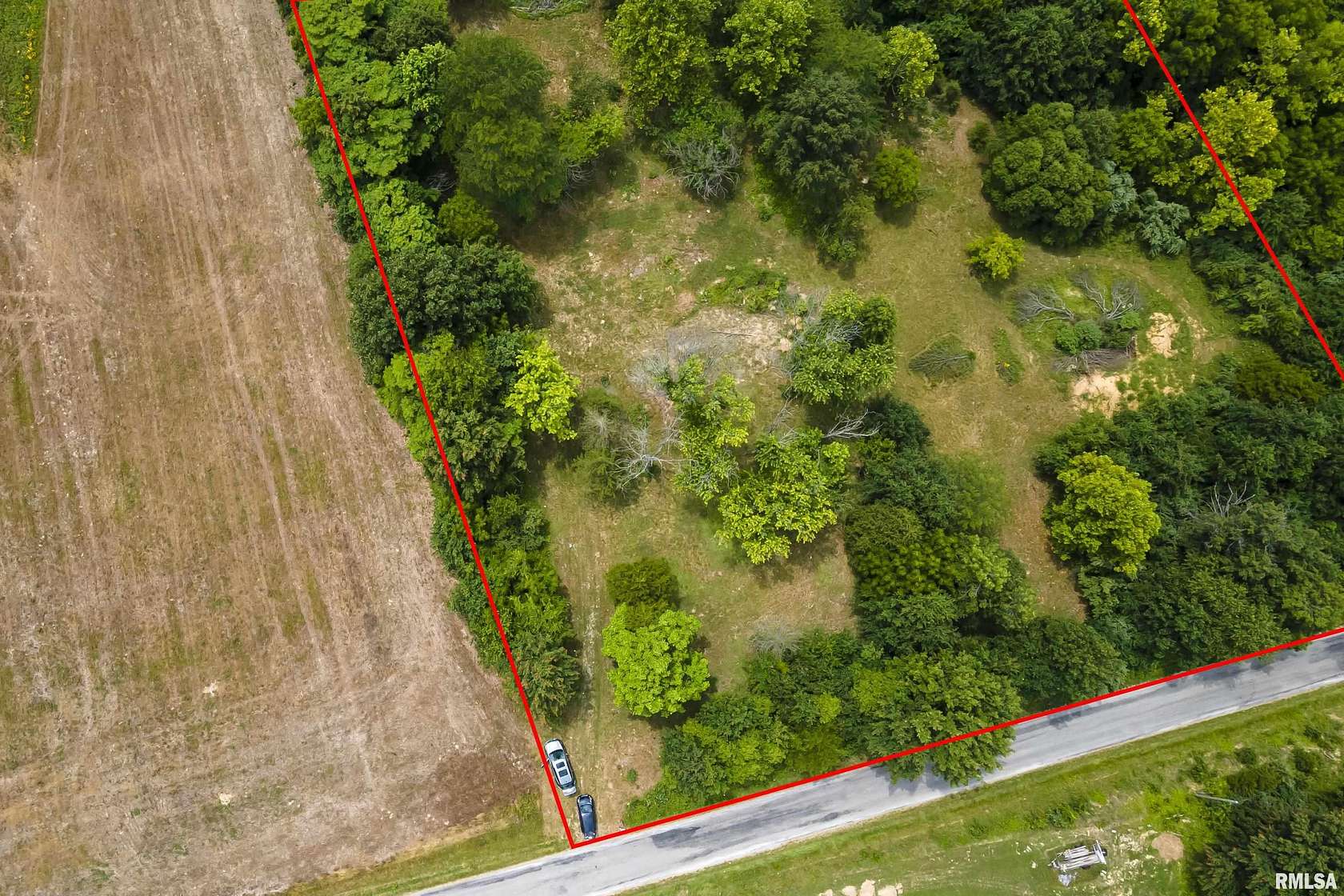 10 Acres of Residential Land for Sale in Dix, Illinois
