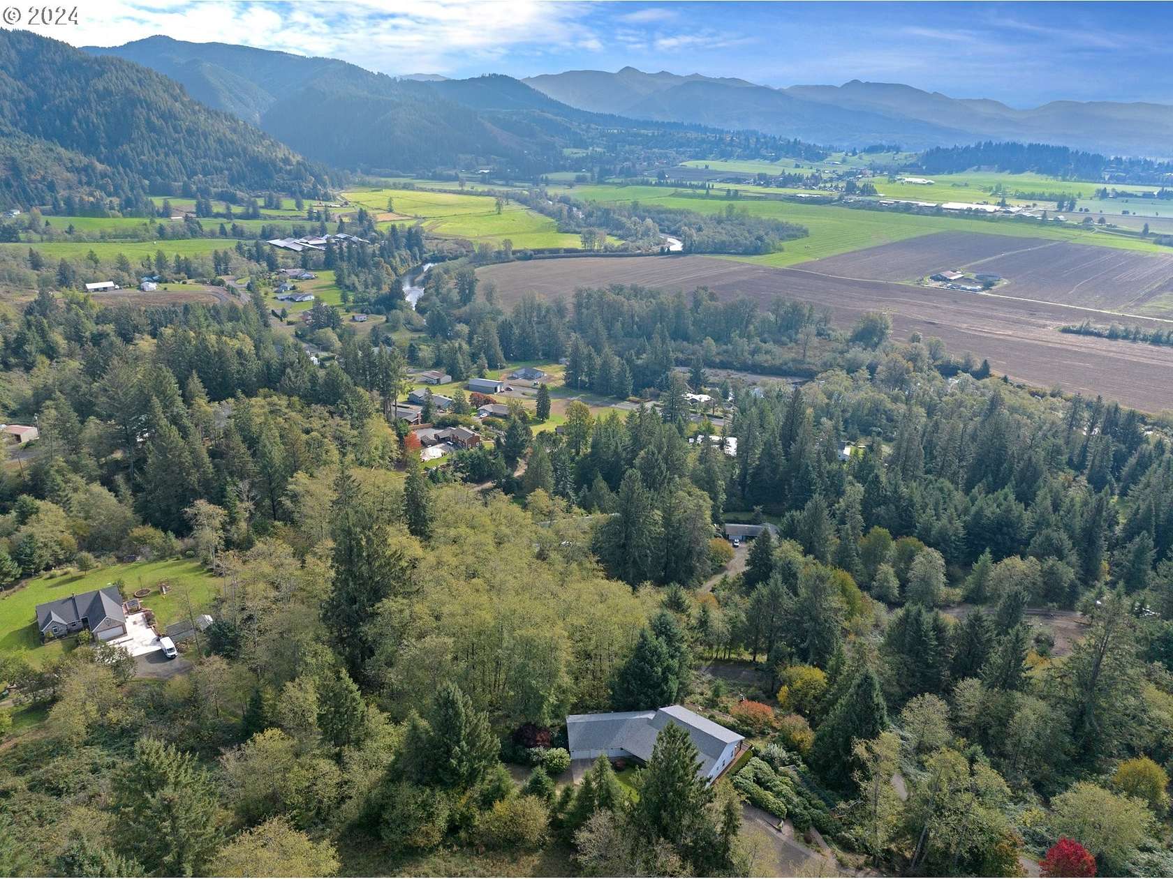 2.01 Acres of Residential Land for Sale in Tillamook, Oregon