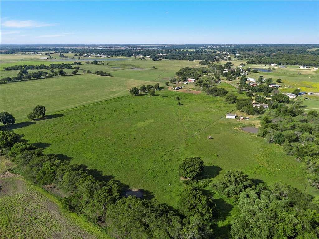 7.865 Acres of Residential Land for Sale in Waco, Texas