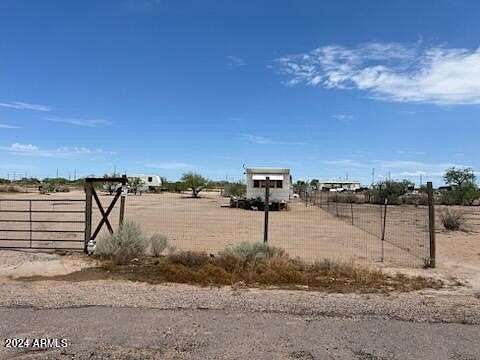 1.02 Acres of Land for Sale in Arizona City, Arizona