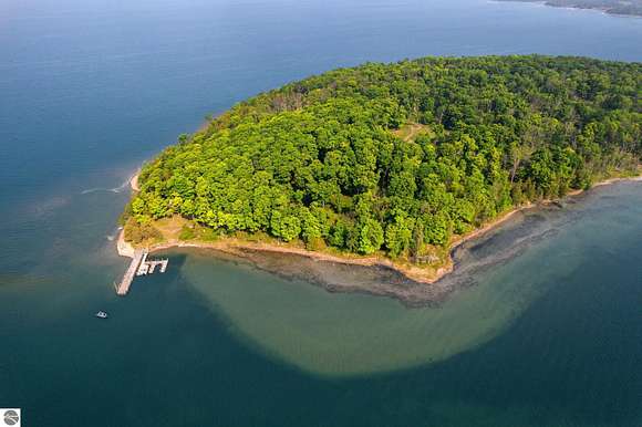53 Acres of Recreational Land with Home for Sale in Drummond Island, Michigan