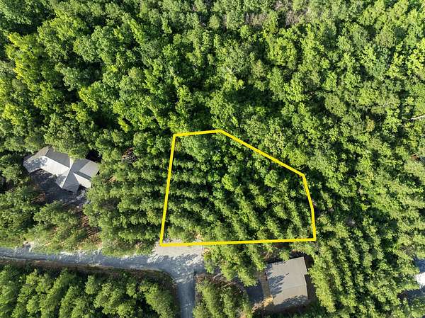 1.24 Acres of Residential Land for Sale in Broken Bow, Oklahoma