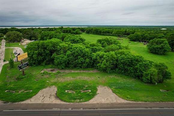 0.651 Acres of Commercial Land for Sale in Kemp, Texas