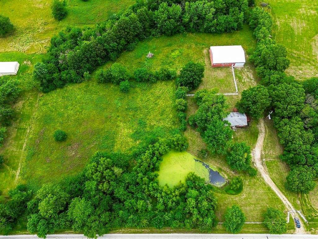 15 Acres of Land with Home for Sale in Garden City, Missouri