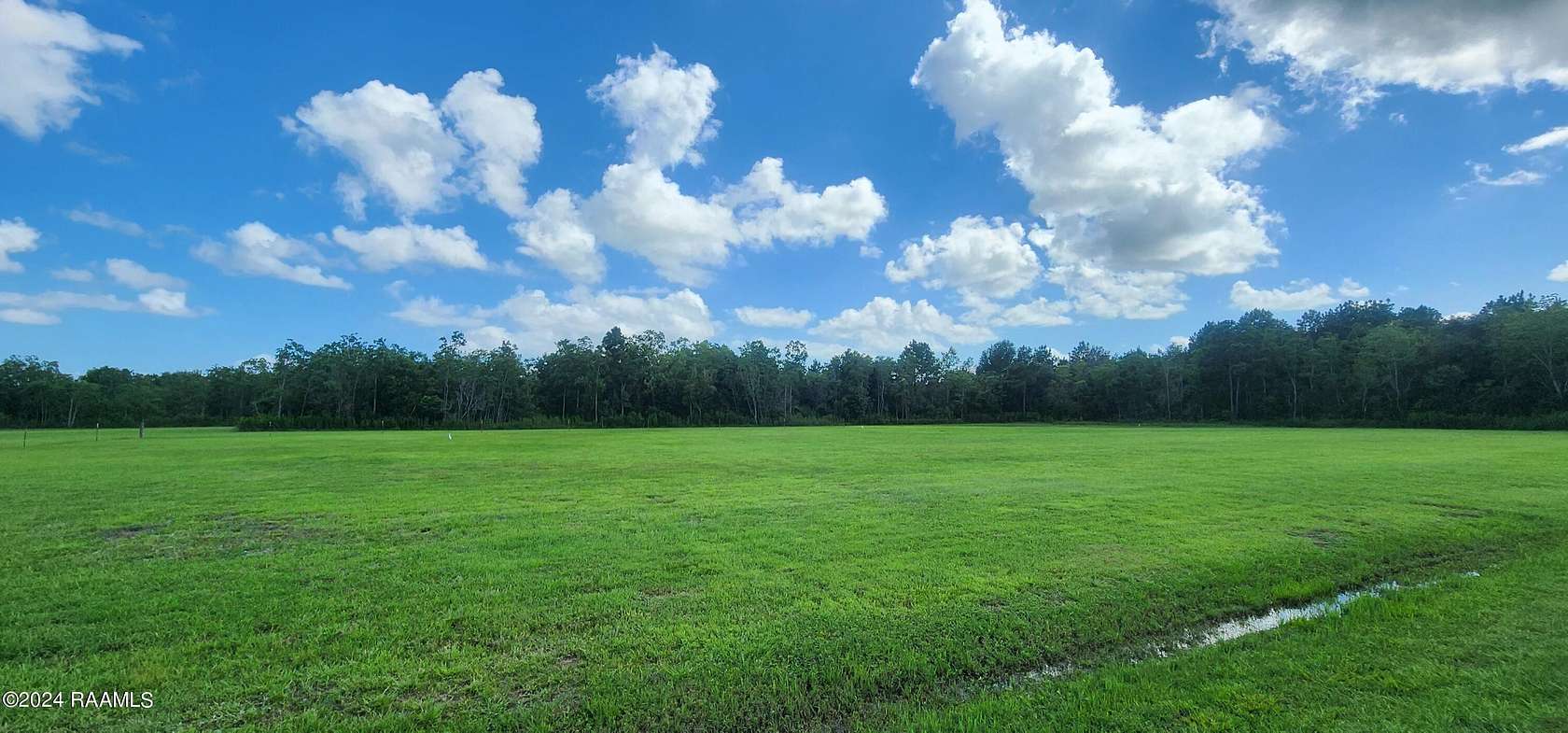 1.18 Acres of Residential Land for Sale in Gueydan, Louisiana