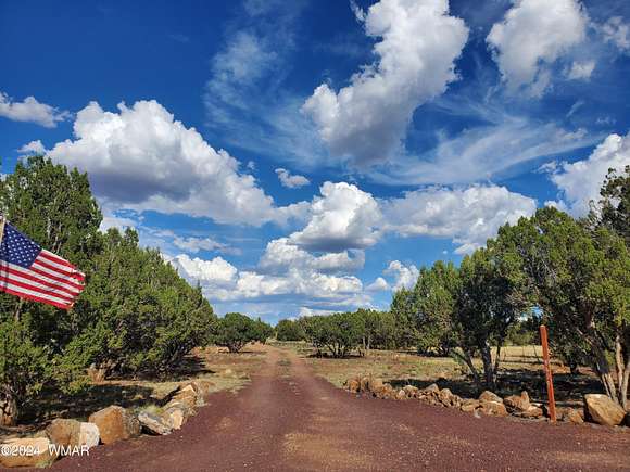 4.34 Acres of Residential Land for Sale in Show Low, Arizona