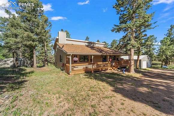 2.2 Acres of Residential Land with Home for Sale in Divide, Colorado