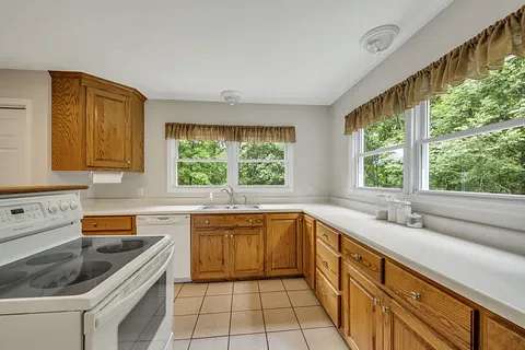 Upstairs kitchen with beautiful views!