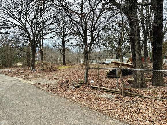 0.459 Acres of Land for Sale in Gordonville, Texas