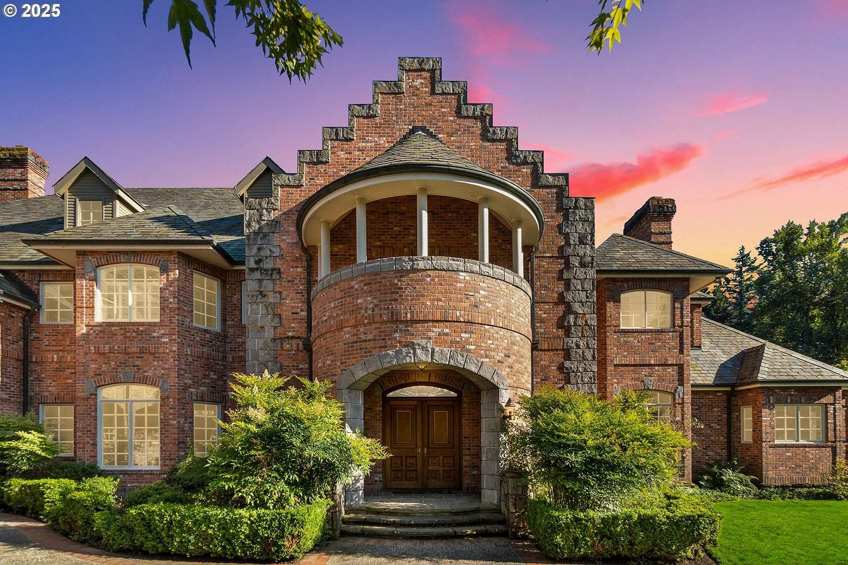 62.1 Acres of Agricultural Land with Home for Sale in Wilsonville, Oregon