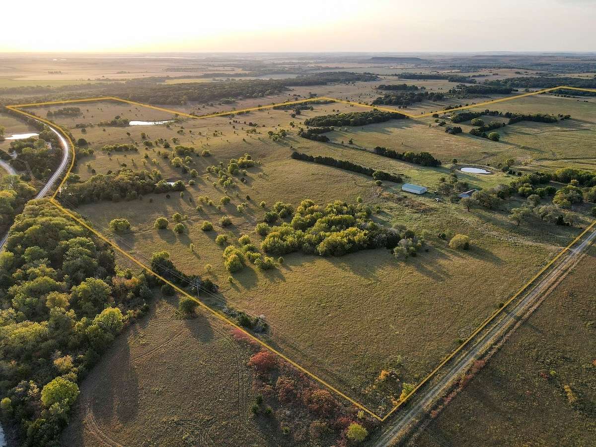 256.8 Acres of Recreational Land & Farm for Sale in Fredonia, Kansas