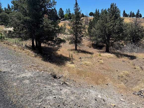 0.29 Acres of Residential Land for Sale in Weed, California