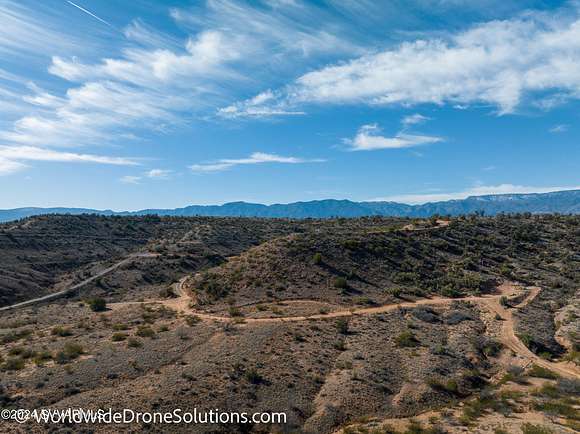 3.31 Acres of Residential Land for Sale in Cornville, Arizona