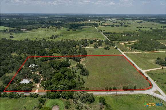 10.242 Acres of Land with Home for Sale in Luling, Texas