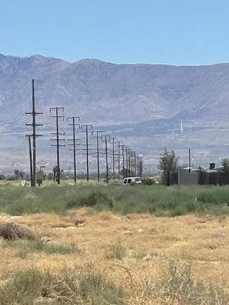 4.39 Acres of Commercial Land for Sale in Palmdale, California