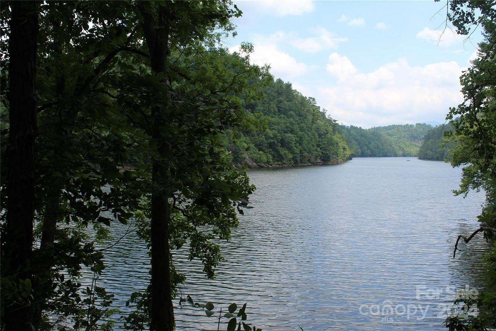 8 Acres of Land for Sale in Waynesville, North Carolina