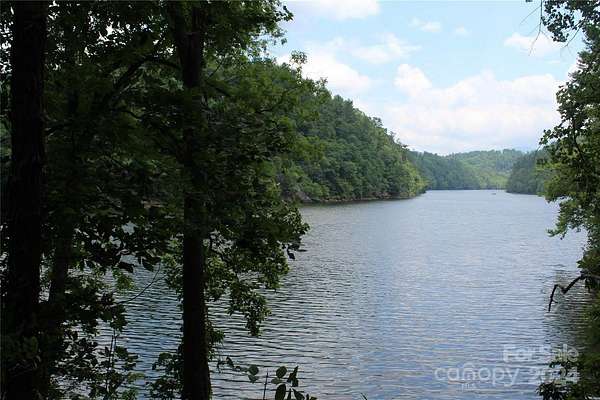 8 Acres of Land for Sale in Waynesville, North Carolina