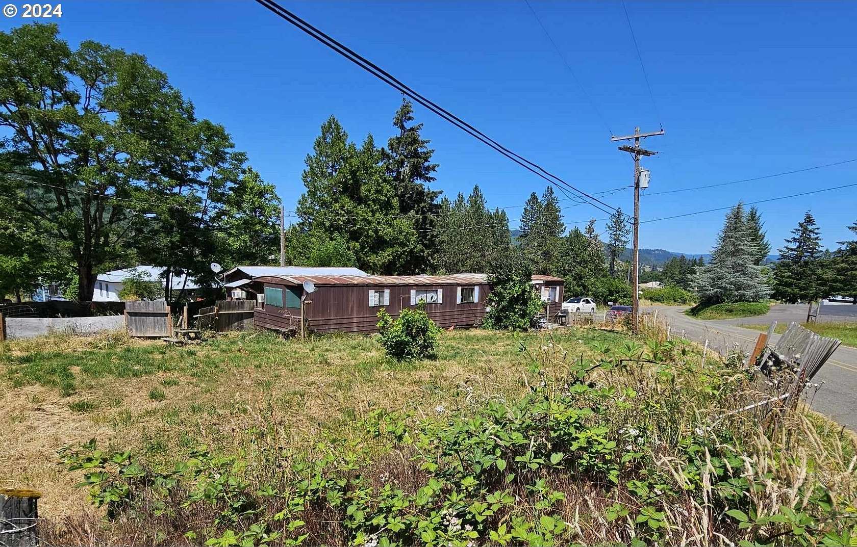 0.35 Acres of Residential Land for Sale in Yoncalla, Oregon