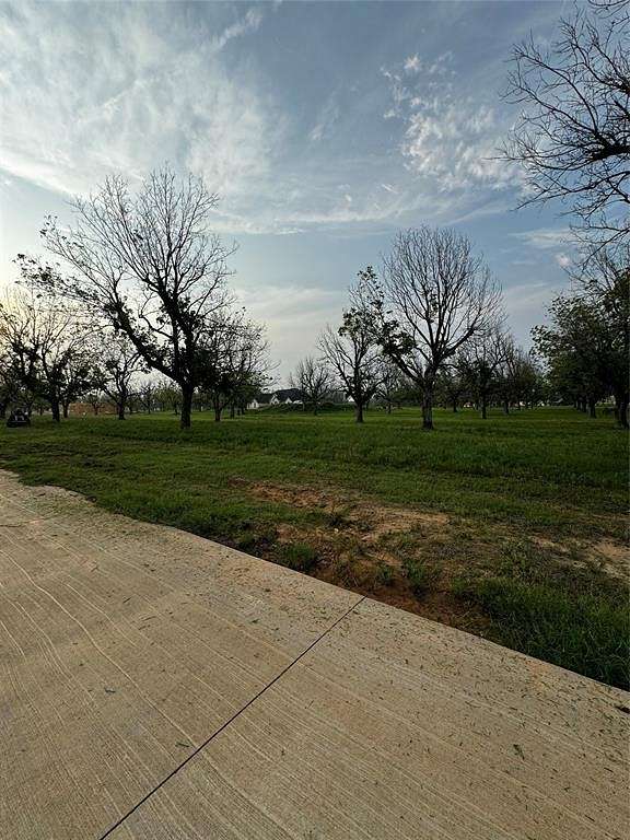 1.33 Acres of Residential Land for Sale in Granbury, Texas