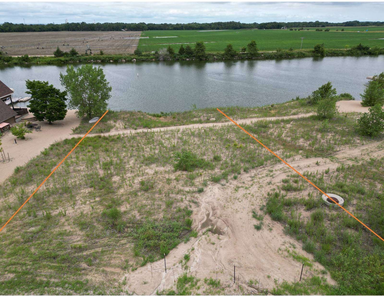 1 Acre of Residential Land for Sale in Schuyler, Nebraska