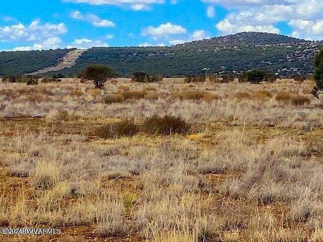 10.2 Acres of Land for Sale in Ash Fork, Arizona