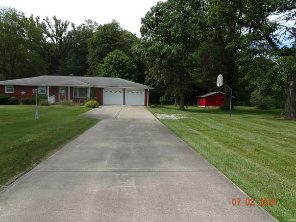 4.45 Acres of Residential Land with Home for Sale in Middletown, Indiana