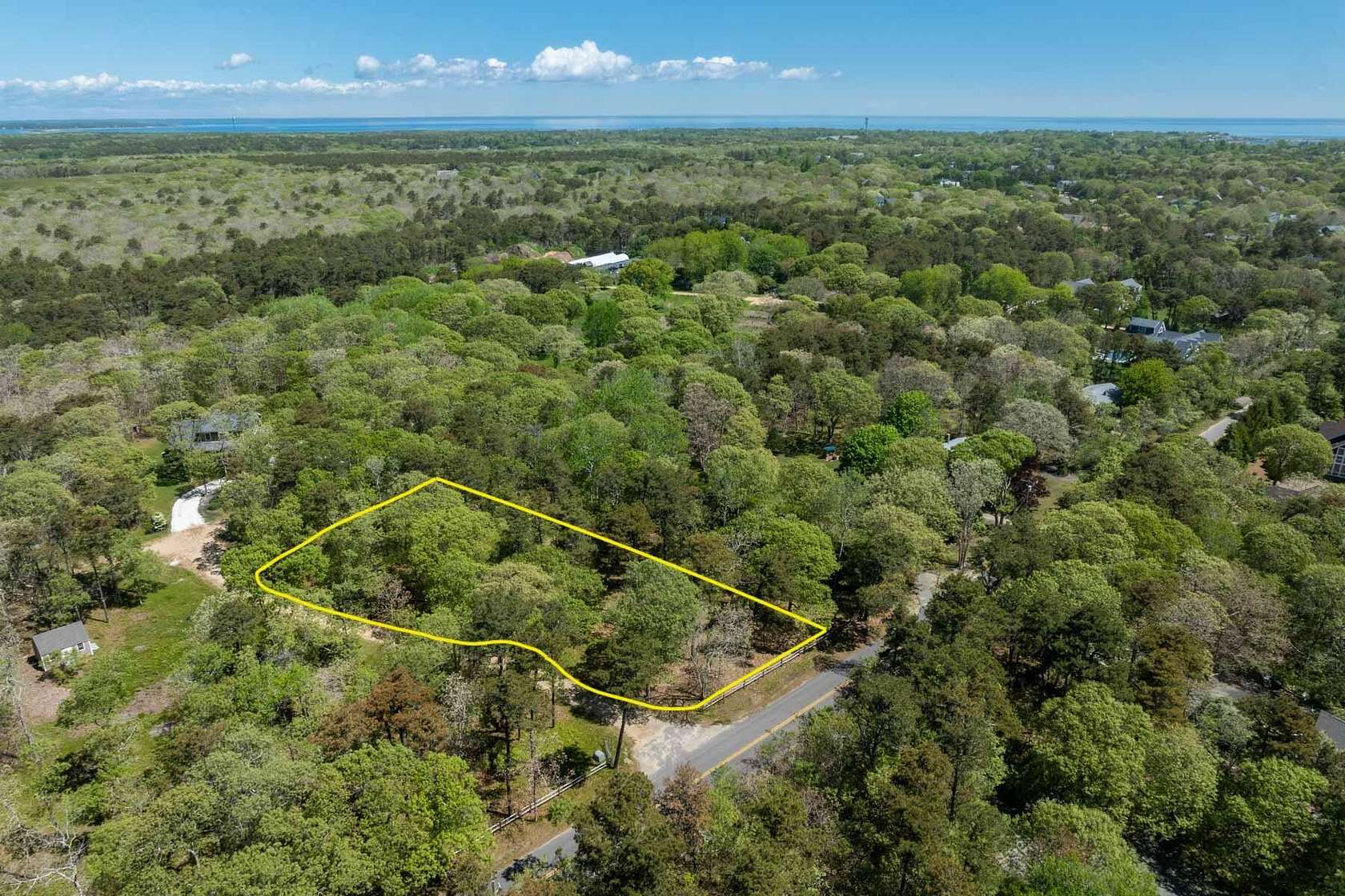 0.82 Acres of Residential Land for Sale in Edgartown, Massachusetts