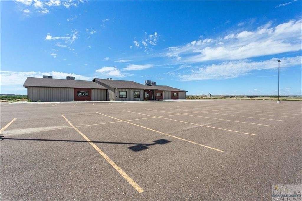 9.28 Acres of Commercial Land for Sale in Glendive, Montana
