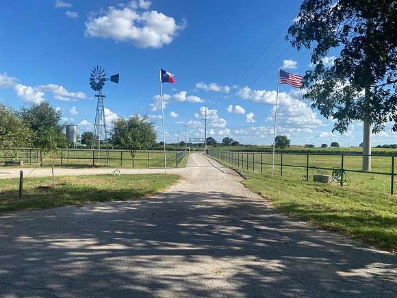 8.511 Acres of Land with Home for Sale in Comanche, Texas