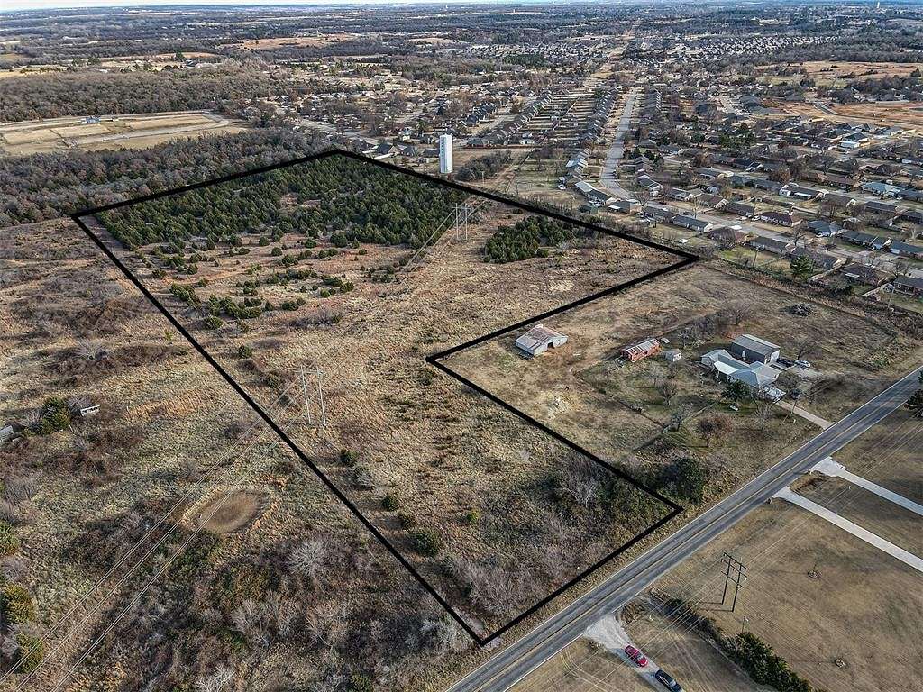 16.75 Acres of Land for Sale in Harrah, Oklahoma