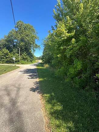 1.08 Acres of Residential Land for Sale in Sparta, Tennessee
