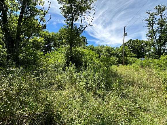 12.6 Acres of Recreational Land for Sale in Burkesville, Kentucky