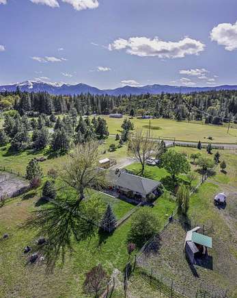 9.3 Acres of Land with Home for Sale in Weed, California