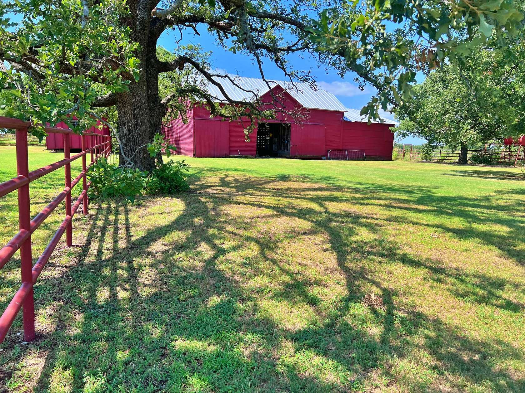 92.81 Acres of Improved Recreational Land & Farm for Sale in Gainesville, Texas