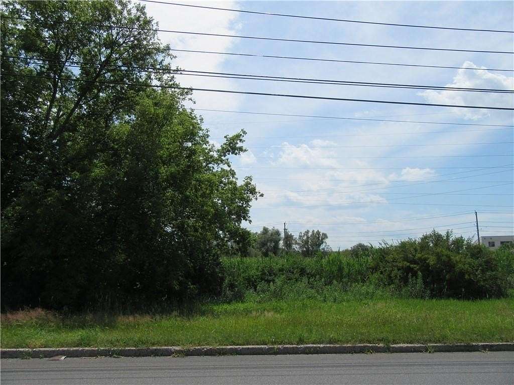 7.5 Acres of Commercial Land for Sale in Chester Town, New York