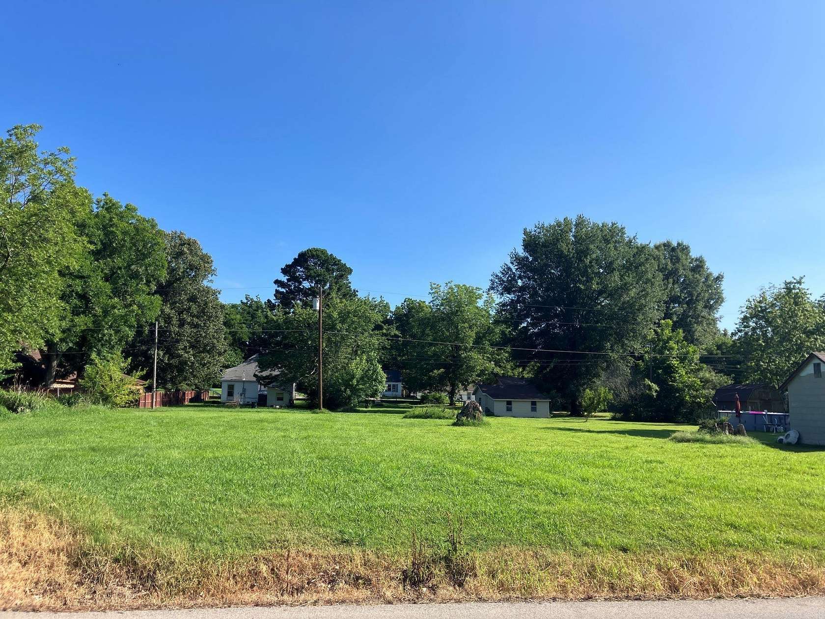 0.32 Acres of Residential Land for Sale in Piggott, Arkansas