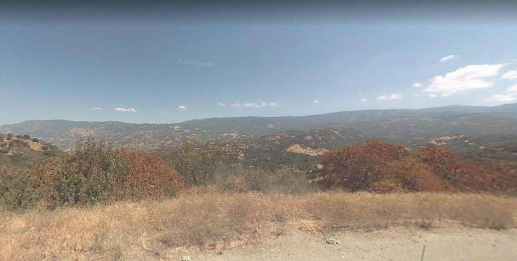 4.63 Acres of Residential Land for Sale in Squaw Valley, California